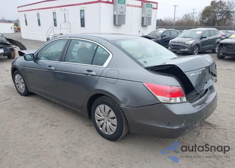 2010 Honda Accord 2.4 Lx z USA, uszkodzony, nr VIN 1HGCP2F30AA124014
